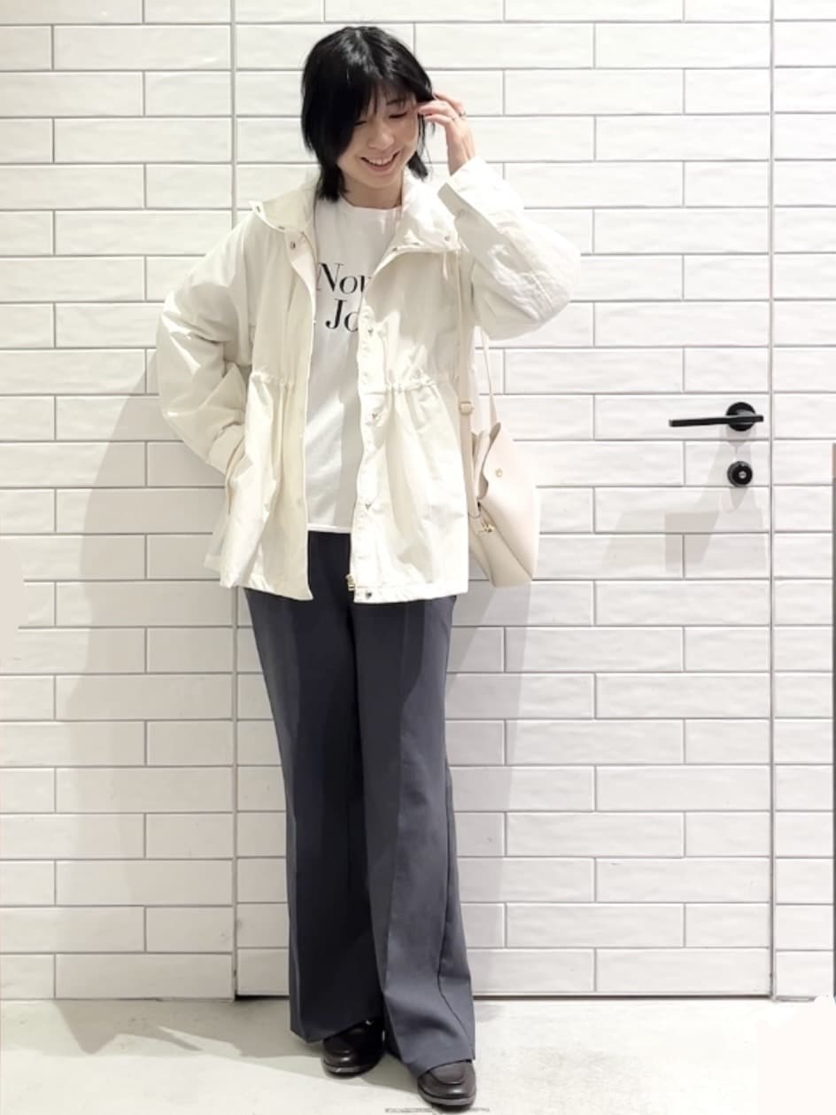 しおりさんの「OPAQUE.CLIP｜撥水スタンドZIPブルゾン【洗濯機OK／UVケア／花粉対応】」を使ったコーディネート
