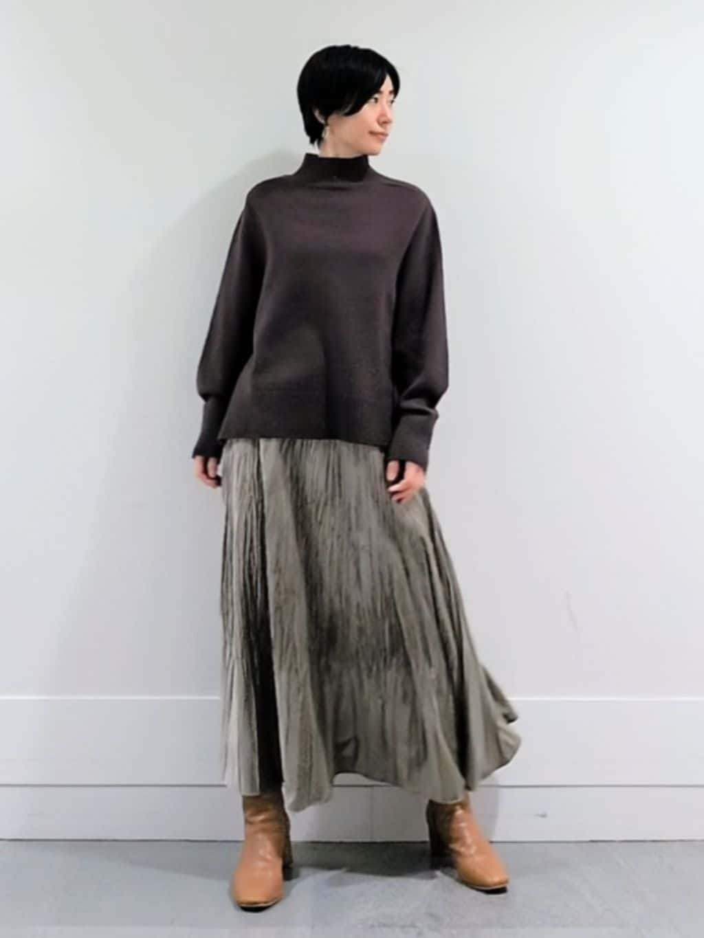 ミズタさんの「UNTITLED｜【8色展開/洗える】ウールカシミヤ ハイネックニット」を使ったコーディネート
