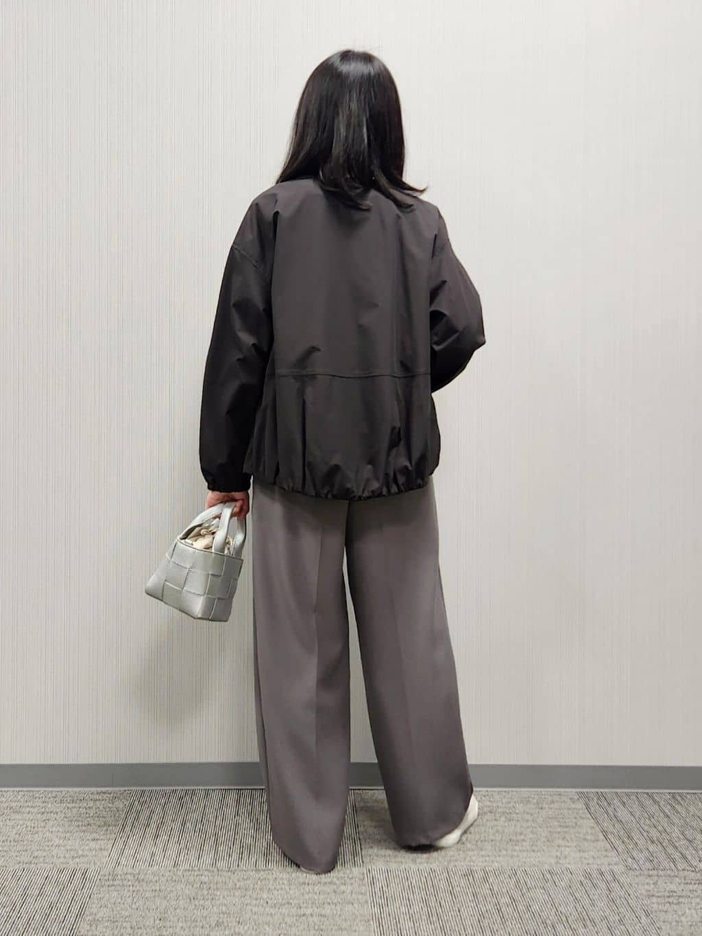 naraさんの「Dessin｜【洗える】コットンVネックニット」を使ったコーディネート