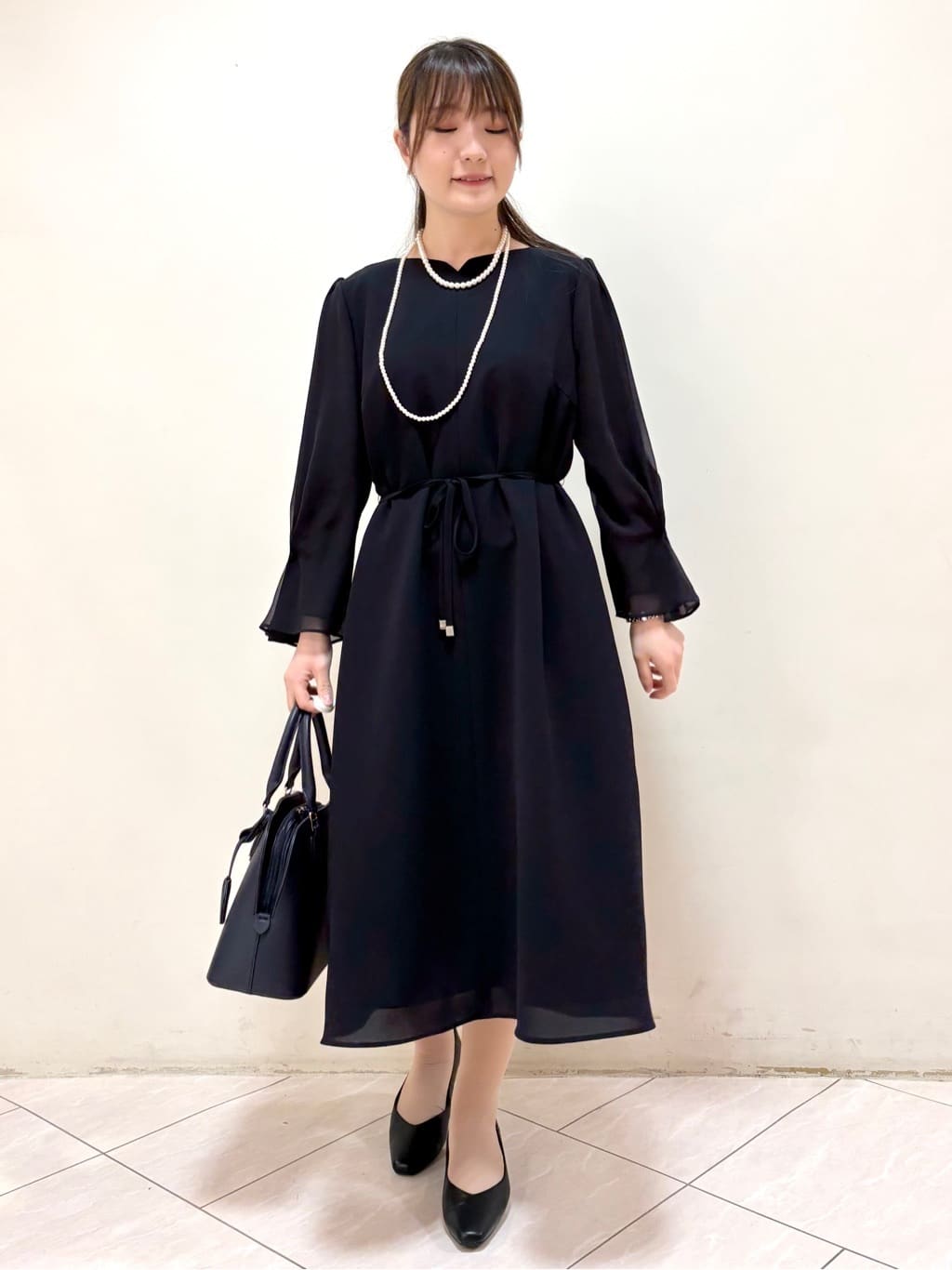 mikiさんの「Reflect｜【フォーマル／入卒／付属リボン付き】スリーブデザインジョーゼットワンピース」を使ったコーディネート