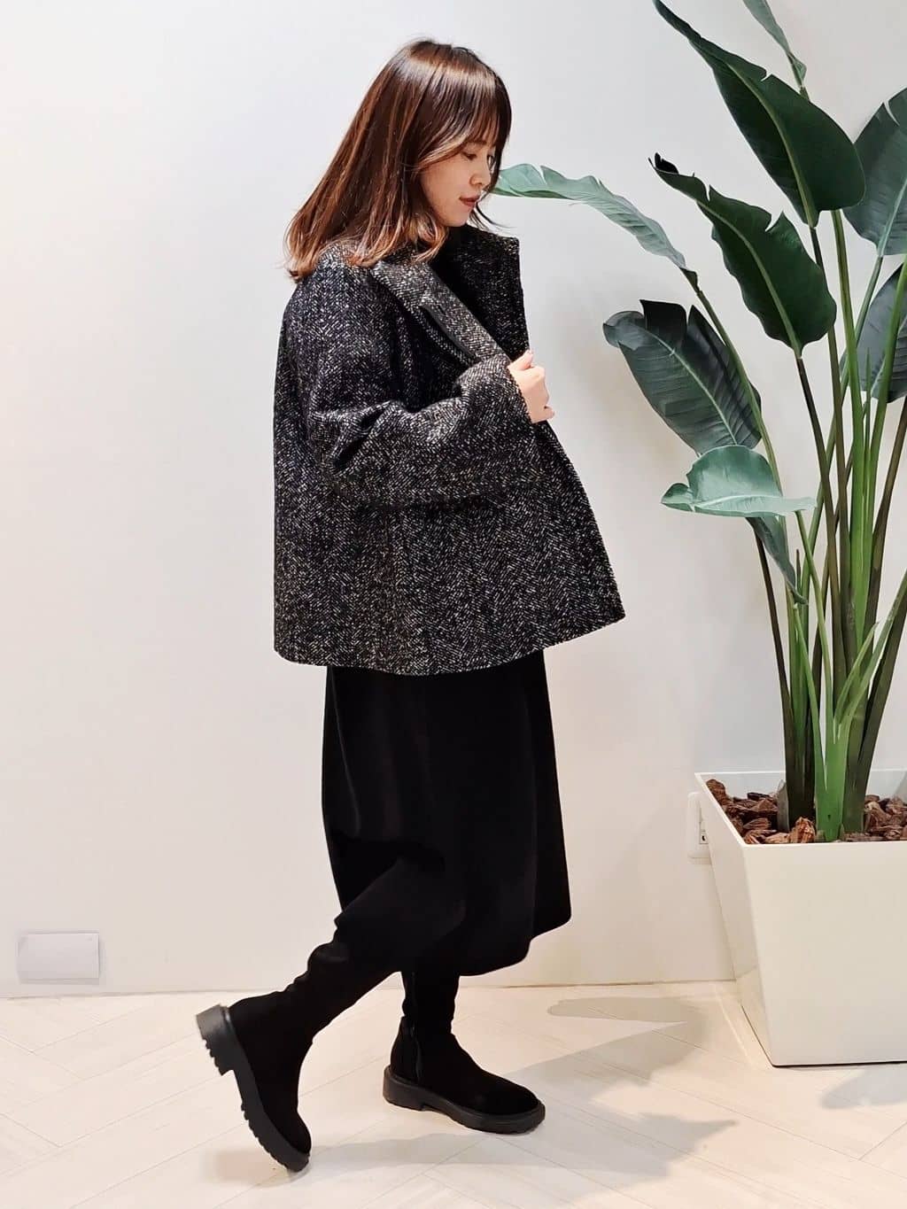 YuKaRiさんの「UNTITLED｜【ロング丈/ゆったりシルエット】テントライン ニットワンピース」を使ったコーディネート