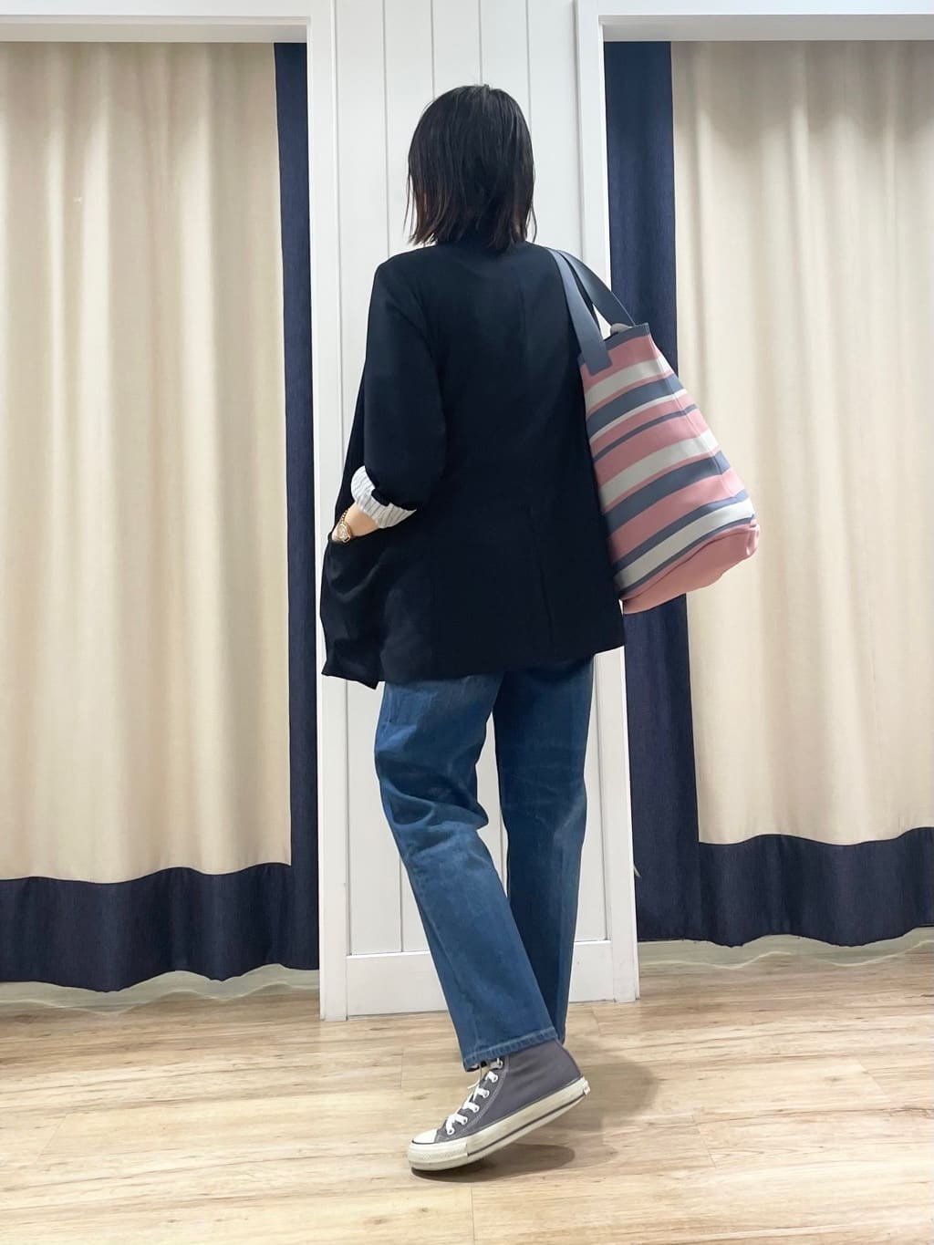 ISOさんの「Dessin｜ダブルジャケット」を使ったコーディネート