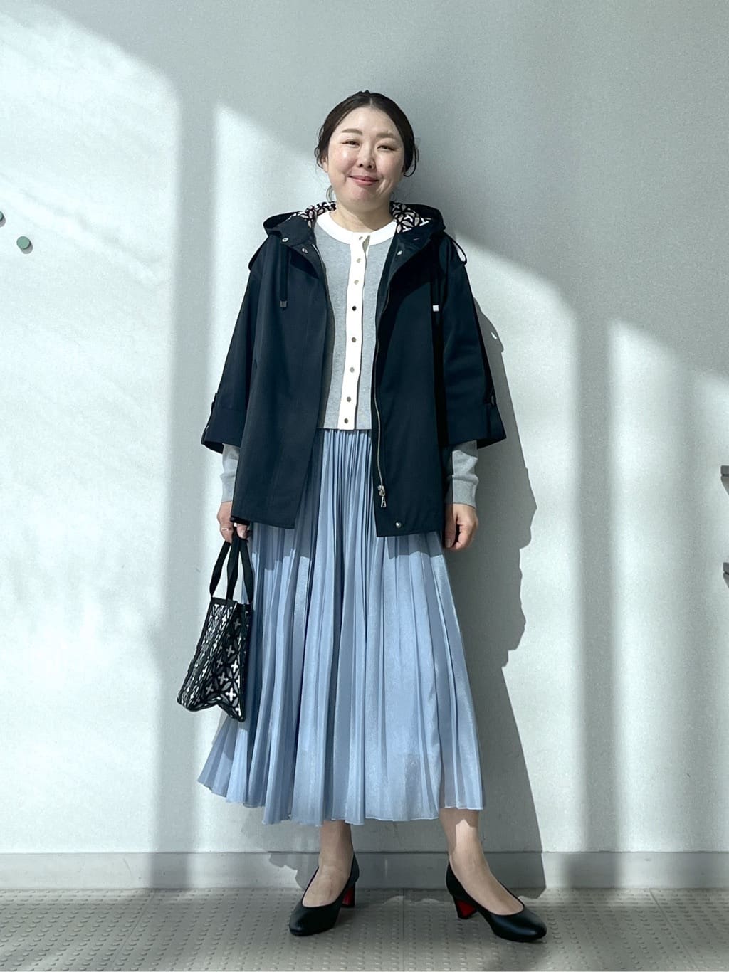 Soeさんの「DRESSTERIOR｜【接触冷感/ウォッシャブル】センタープレスジョーゼットパンツ」を使ったコーディネート