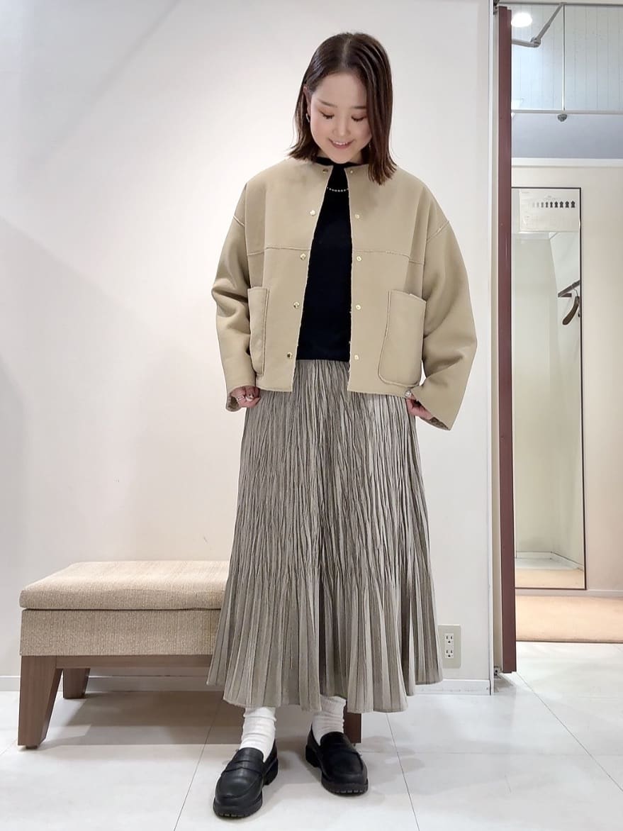 YUIさんの「UNTITLED｜【8色展開/体型カバー】魅せるタイムレスニット」を使ったコーディネート