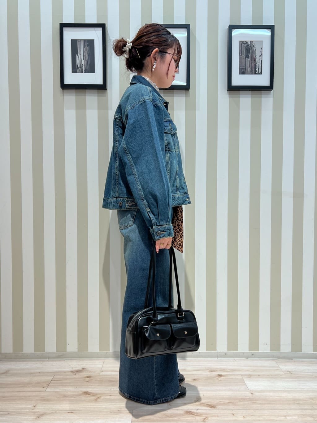 manaさんの「SHOO･LA･RUE｜【SHOO・LA・RUE DENIM】羽織るだけでこなれる　オーバーサイズデニムジャケット」を使ったコーディネート