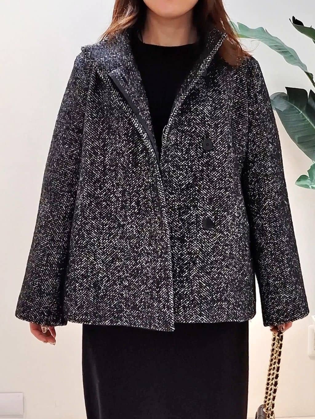 YuKaRiさんの「UNTITLED｜【ロング丈/ゆったりシルエット】テントライン ニットワンピース」を使ったコーディネート