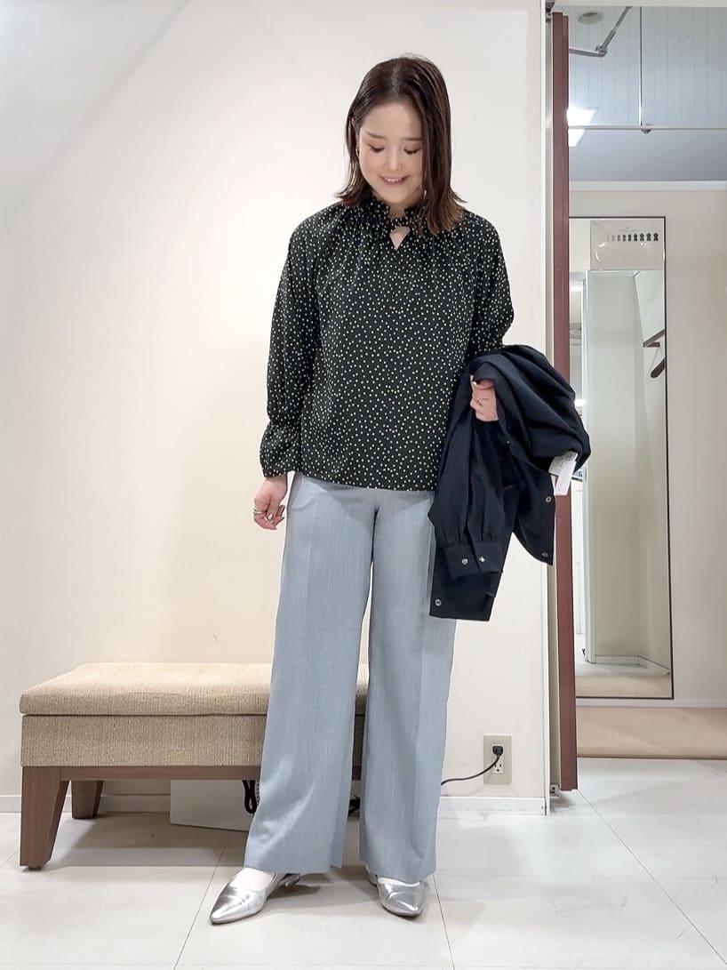 YUIさんの「UNTITLED｜◆【はっ水】ライトコットンミリタリーコート」を使ったコーディネート
