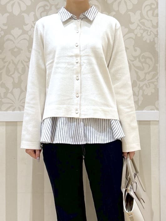 望 愛さんの「grove｜【選べる着丈】美シルエットデニムソフトフレアーパンツ」を使ったコーディネート