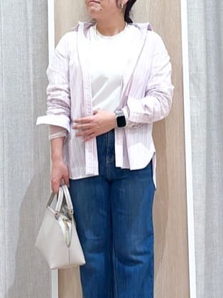 naoさんの「grove｜羽織としても大活躍！驚きの伸びを備えたコットンナイロンストレッチシャツ」を使ったコーディネート