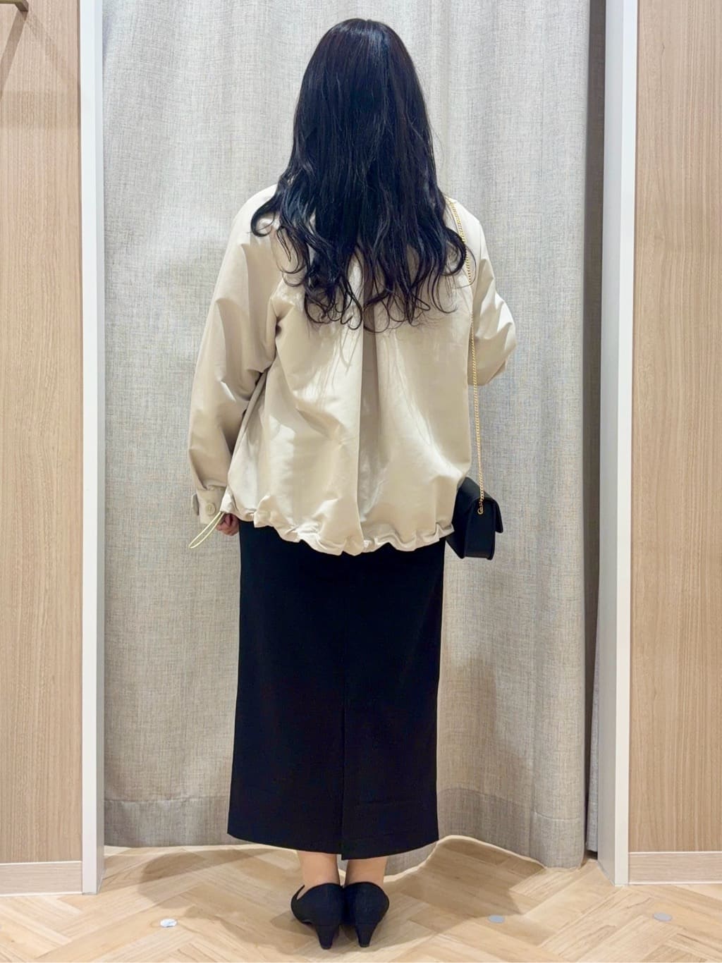 minamiさんの「grove｜【シリーズ累計36万枚/UVカット・ひんやり・洗濯機OK】やわらかドライタッチ 五分袖クルーネックニ」を使ったコーディネート
