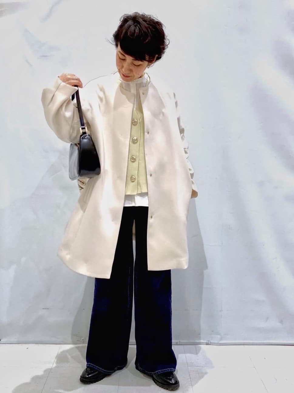 Bonさんの「OPAQUE.CLIP｜フォルムスリーブミドルコート【洗濯機OK】」を使ったコーディネート