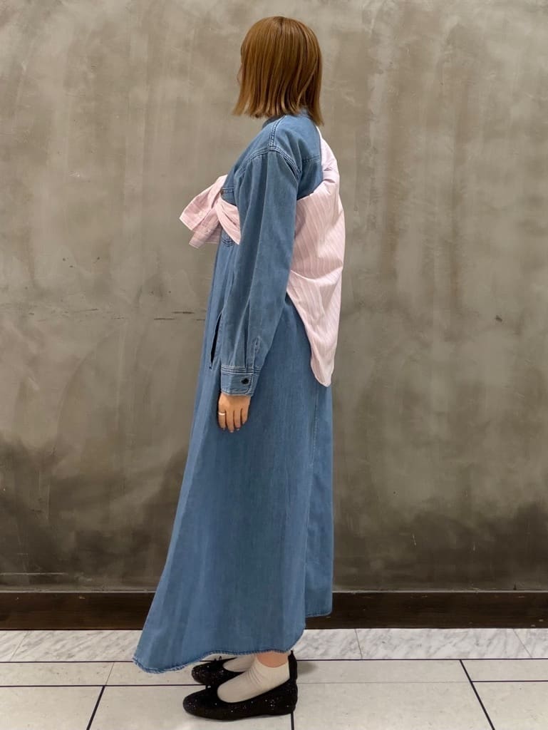 maiさんの「grove｜羽織としても大活躍！驚きの伸びを備えたコットンナイロンストレッチシャツ」を使ったコーディネート
