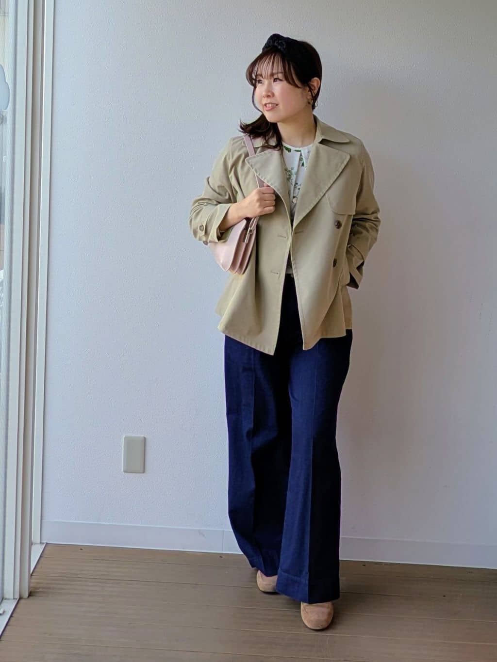 なみきさんの「UNTITLED｜【定番人気/はっ水/洗える】タスランショートトレンチコート」を使ったコーディネート