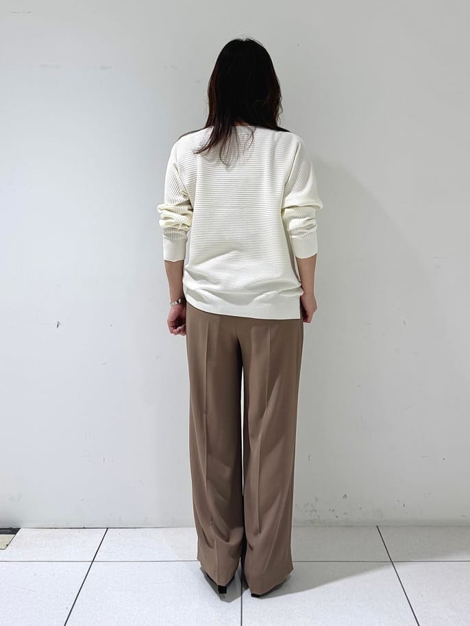 そんさんの「INDIVI｜【洗える／体型カバー】美シルエットニット」を使ったコーディネート