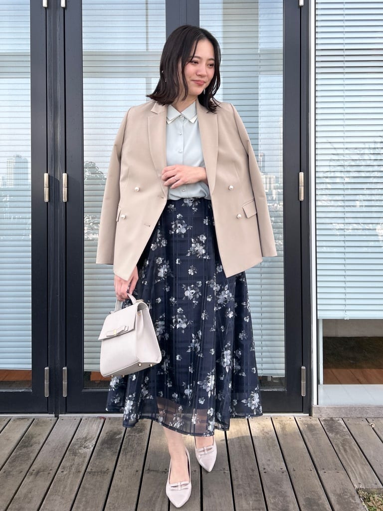 shinoさんの「Couture brooch｜【洗える・通勤】パール調ボタン テーラードジャケット」を使ったコーディネート