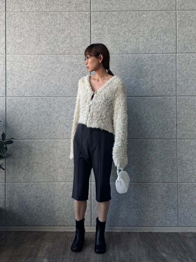 designer yukaさんの「CODE A｜cropped pants」を使ったコーディネート
