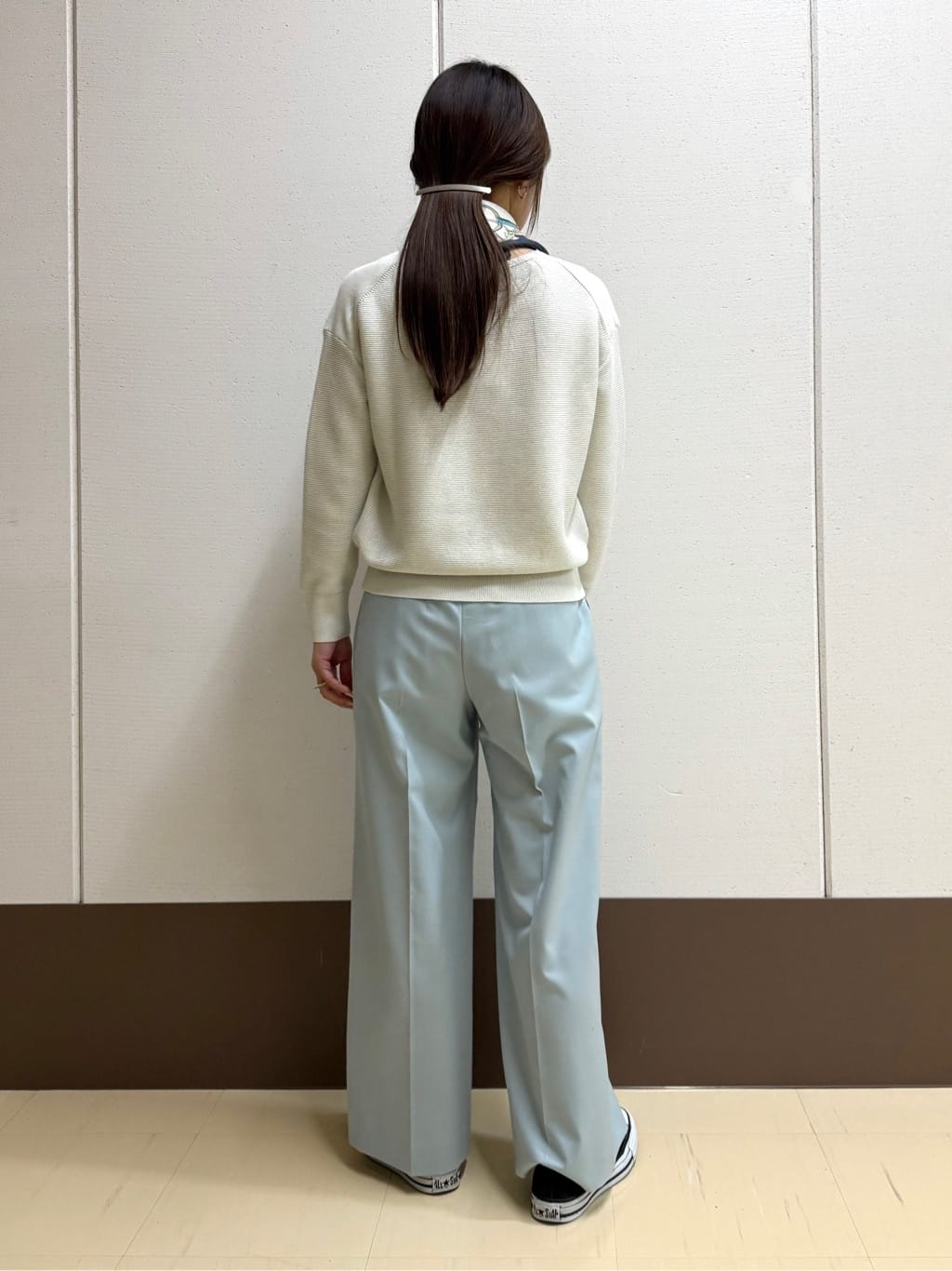 mamiさんの「INDIVI｜【新作褒められパンツ】快温ワイドパンツ」を使ったコーディネート