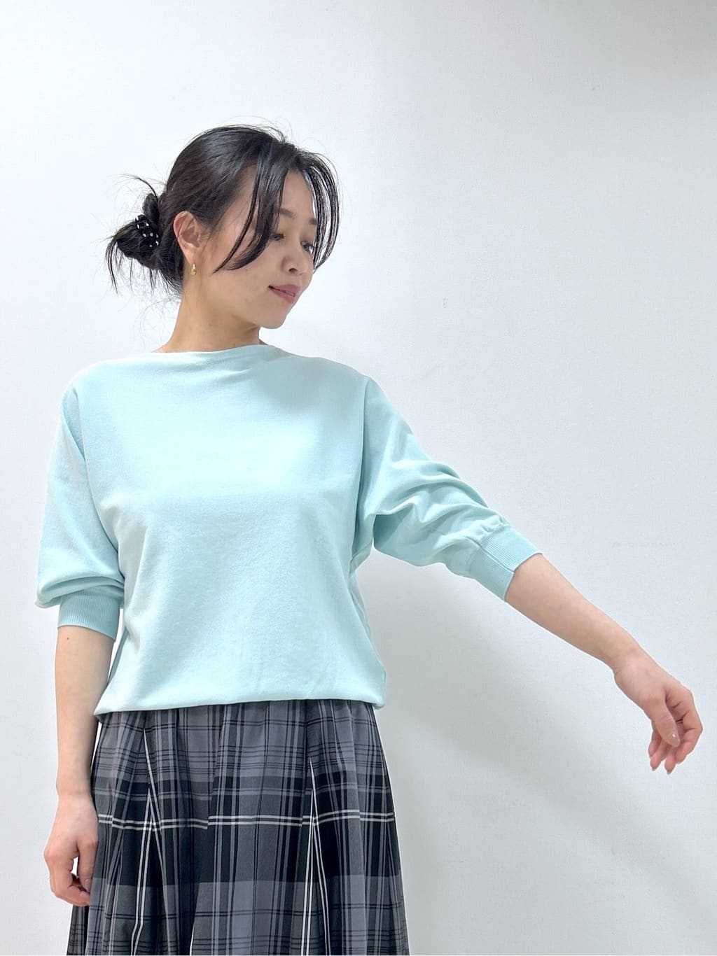 Kaiさんの「Dessin｜【洗える】後ろボタンニットプルオーバー七分袖」を使ったコーディネート