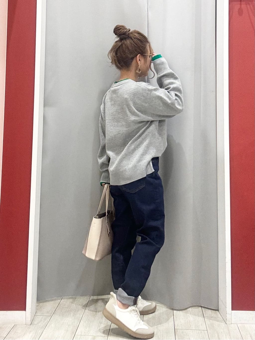 shioさんの「SHOO･LA･RUE｜【SHOO・LA・RUE DENIM】毎日使いたくなる ストレッチデニムスキニーパンツ」を使ったコーディネート