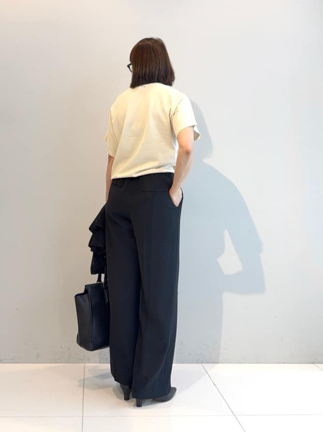 murayamaさんの「INDIVI｜【洗える／シアー】衿付きシャツライクニットカーディガン」を使ったコーディネート