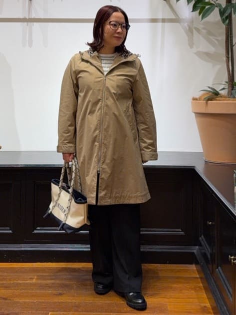 Asamiさんの「DRESSTERIOR｜【ウォッシャブル/撥水素材】撥水フーテッドツイルコート」を使ったコーディネート