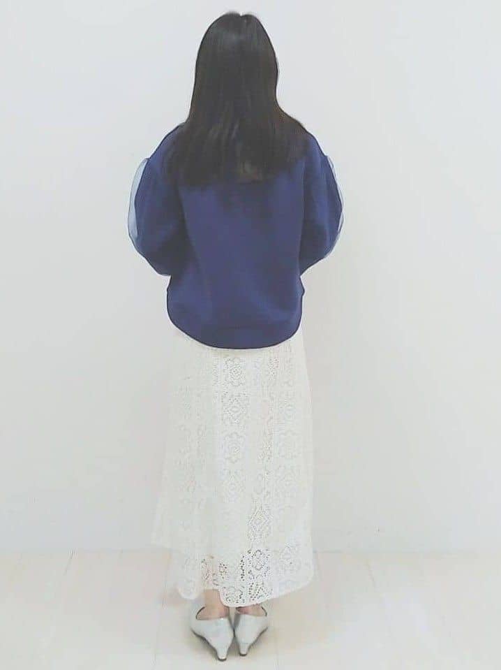 SANAさんの「Reflect｜【撥水】ストレッチタフタミドル丈スタンドカラーコート」を使ったコーディネート