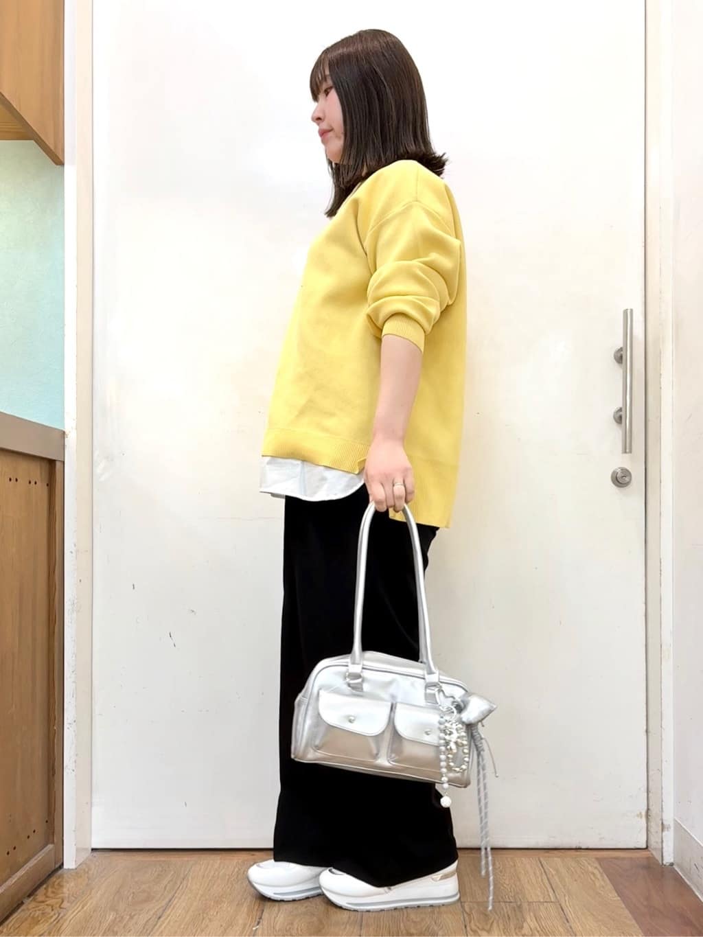 だいわさんの「SHOO･LA･RUE｜【高レビュー/洗濯機可/S-LL】さらに軽くなった スポンディッシュ裾フェイクトップス」を使ったコーディネート