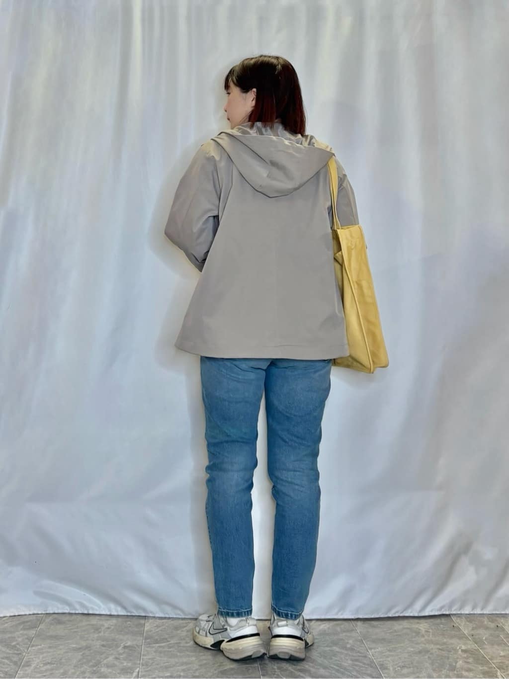 ネリさんの「SHOO･LA･RUE｜【SHOO・LA・RUE DENIM】毎日使いたくなる ストレッチデニムスキニーパンツ」を使ったコーディネート
