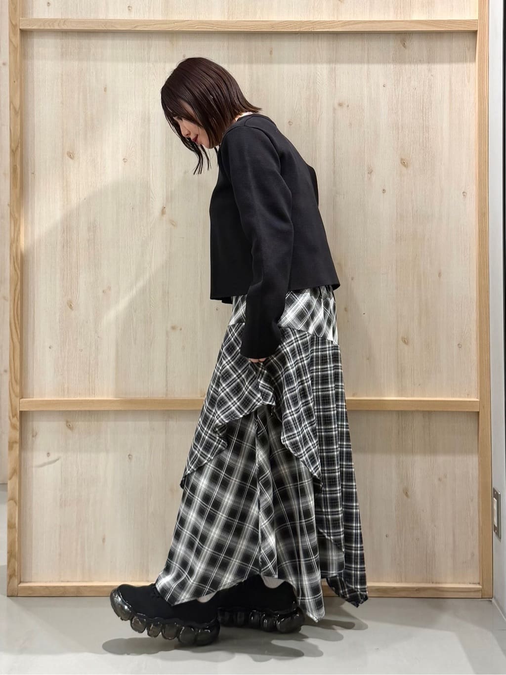 nanaさんの「THE SHOP TK｜ハーフミラノカーデ」を使ったコーディネート