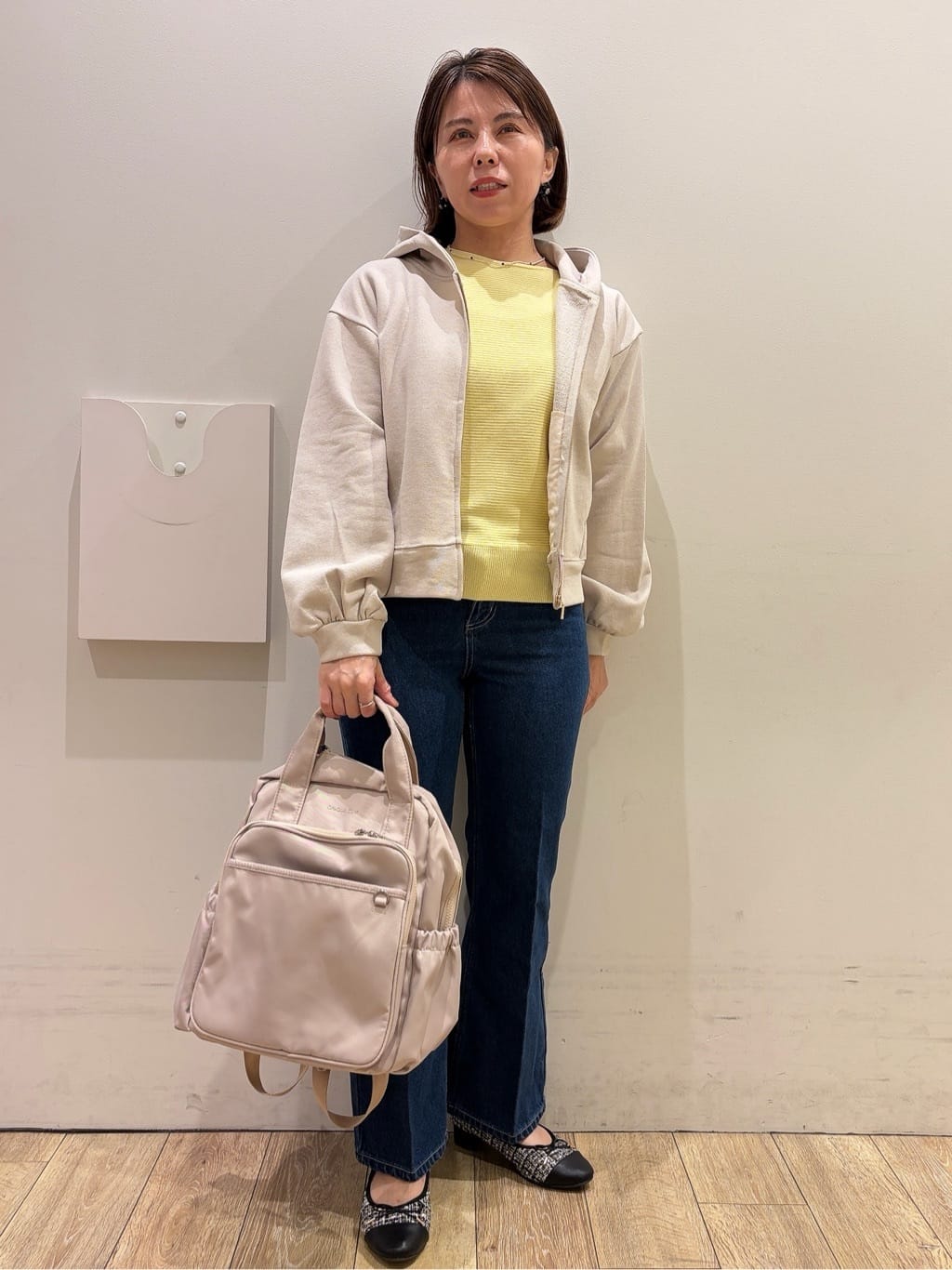YUKOさんの「index｜ラメ裏毛コンパクトジップパーカー【洗濯機OK】」を使ったコーディネート