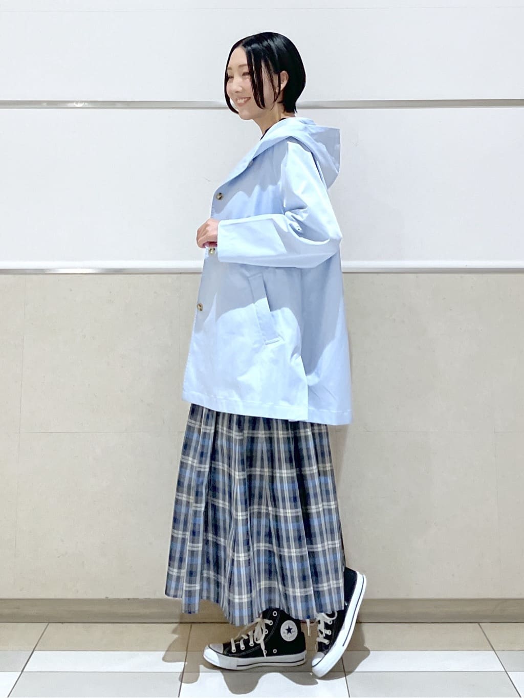 eriko さんの「Dessin｜【洗える】フードトレンチコート」を使ったコーディネート