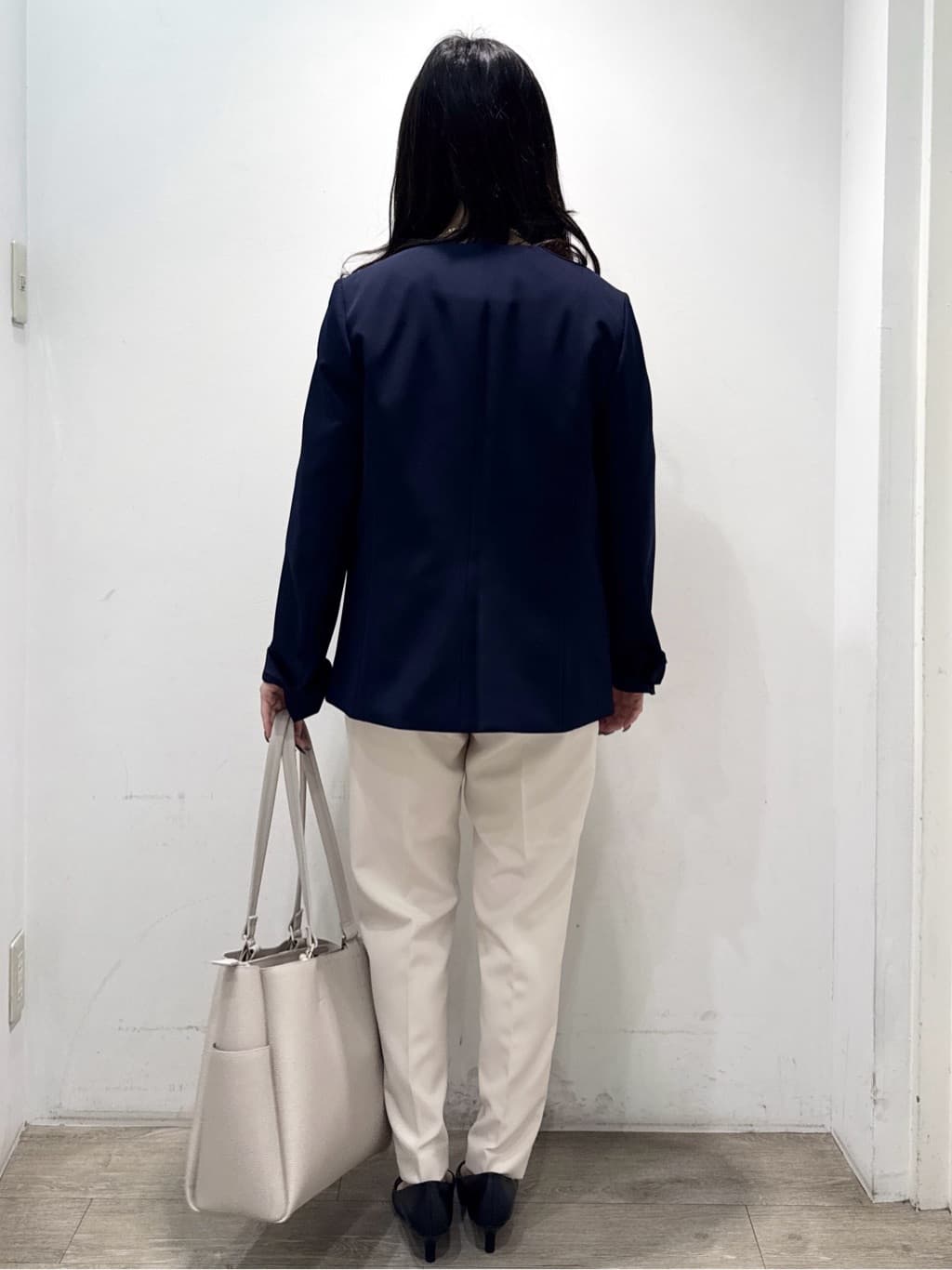 yuicciさんの「OPAQUE.CLIP｜《通勤／セットアップ対応》 Vネックジャケット／ダブルクロス【洗濯機OK】」を使ったコーディネート