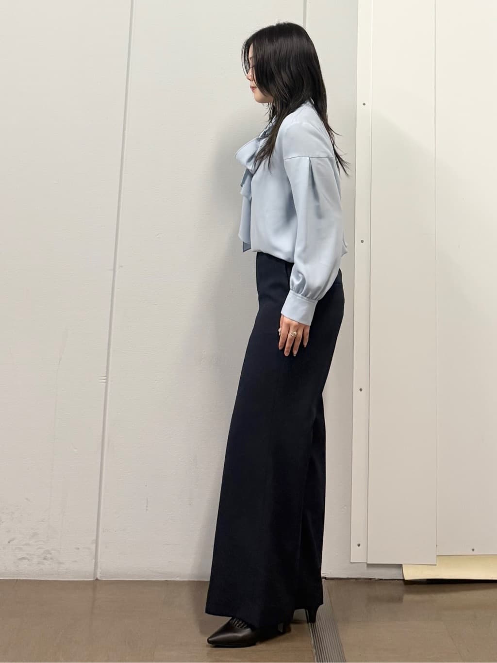 mizukiさんの「INDIVI｜【洗える／通勤／スーツ】メランジストレッチ ノーカラージャケット」を使ったコーディネート