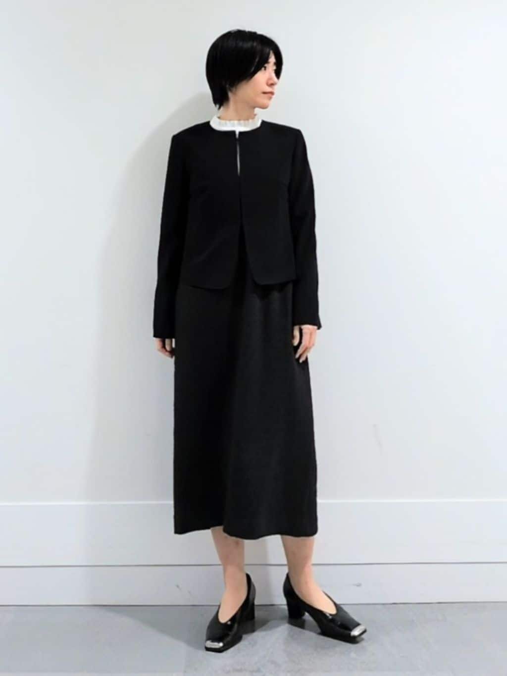 ミズタさんの「UNTITLED｜◆【セレモニー/定番人気】ハイネックフリル ブラウス」を使ったコーディネート