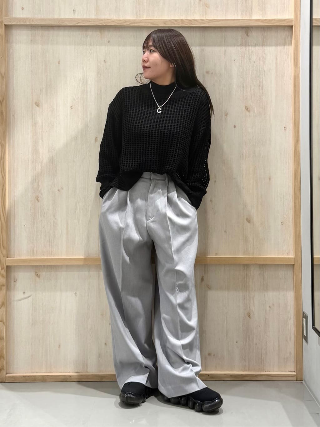 nanaさんの「THE SHOP TK｜【通勤にもデイリーにも】CAVIAN 金ボタンダブルブレストジャケット」を使ったコーディネート