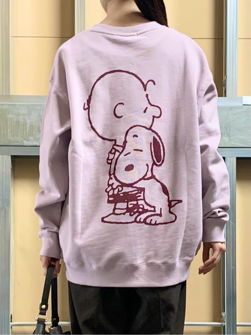 sahoさんの「THE SHOP TK｜PEANUTS ／ ピーナッツ スヌーピー ミニ裏毛スウェット」を使ったコーディネート