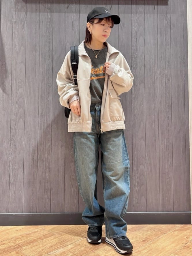 meiさんの「SHOO･LA･RUE｜とろける手触り　カットスエードスタンドブルゾン」を使ったコーディネート
