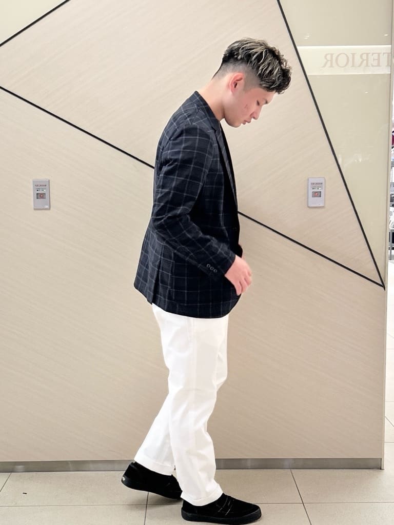 千葉亮太さんの「DRESSTERIOR｜【干場義雅&times;DRESSTERIOR/ウォッシャブル】コットントラウザーズ」を使ったコーディネート