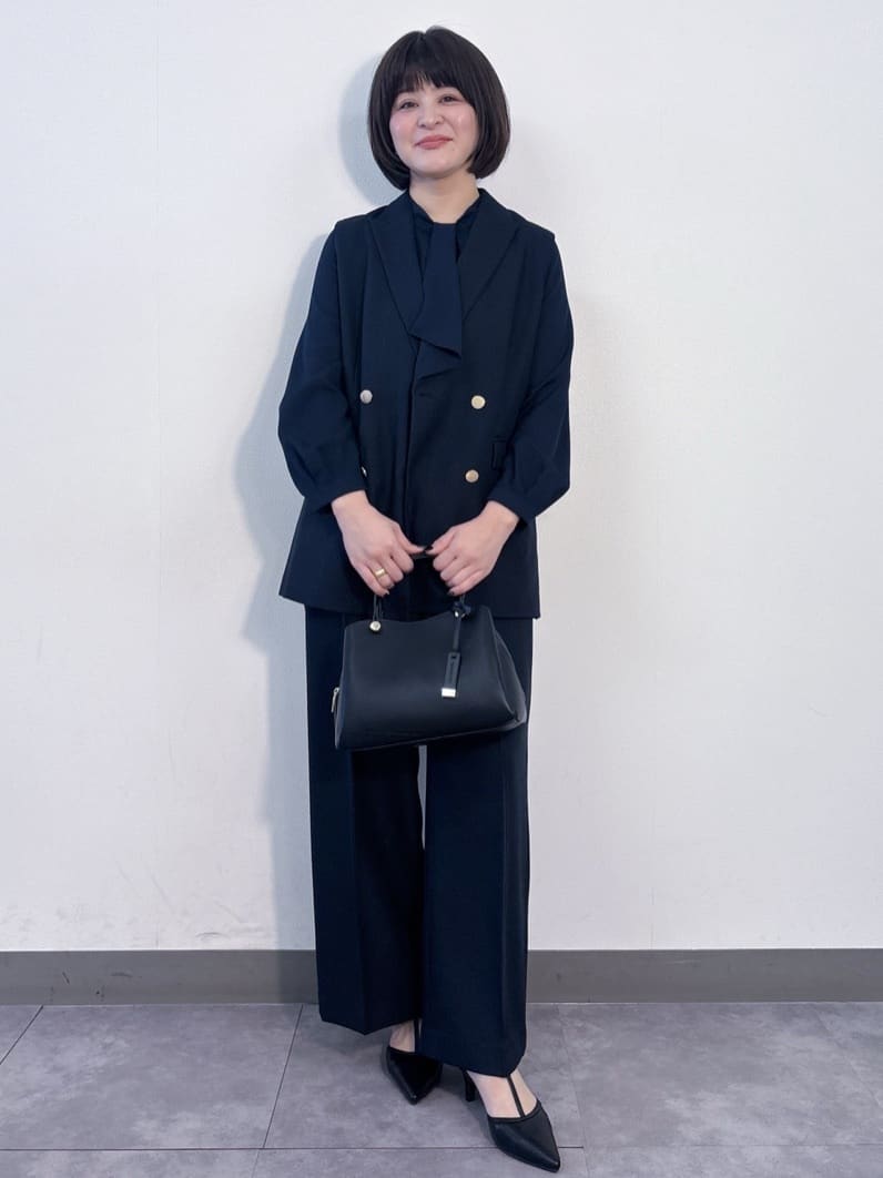 misaさんの「OPAQUE.CLIP｜金ボタンダブルブレストテーラードジャケット／セットアップ対応【洗える】」を使ったコーディネート