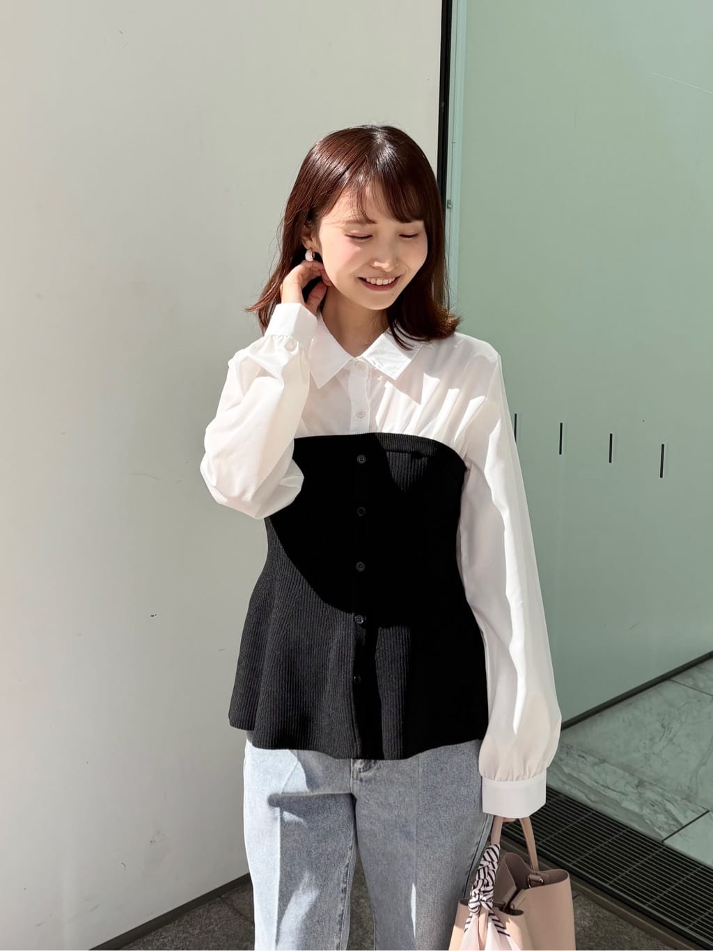 みさかさんの「index｜シャツドッキングペプラムニット【洗濯機OK】」を使ったコーディネート