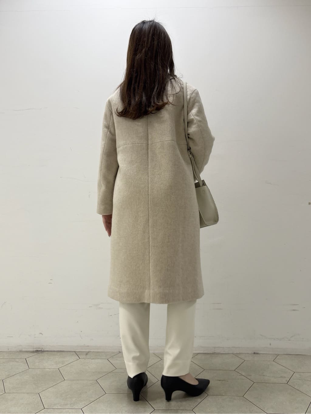 kahoさんの「INDIVI｜【軽量／ウール混】ライトフォルム ロングコート」を使ったコーディネート