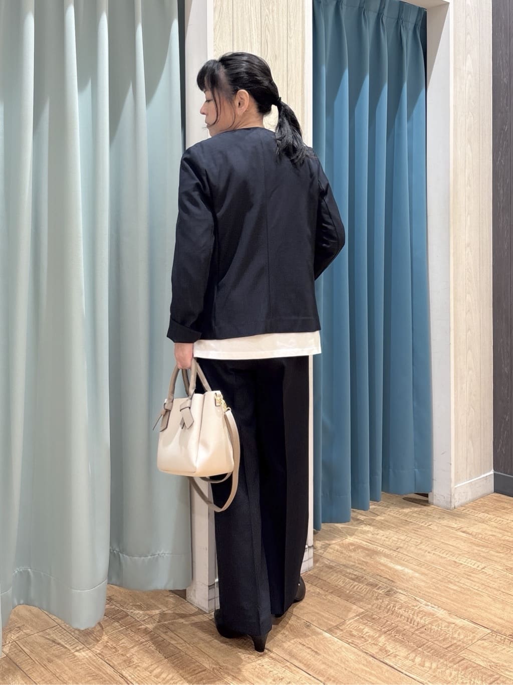わかさんの「SHOO･LA･RUE｜【洗濯機可/UV/SS-3L】すっきり好印象 ノーカラージャケット」を使ったコーディネート