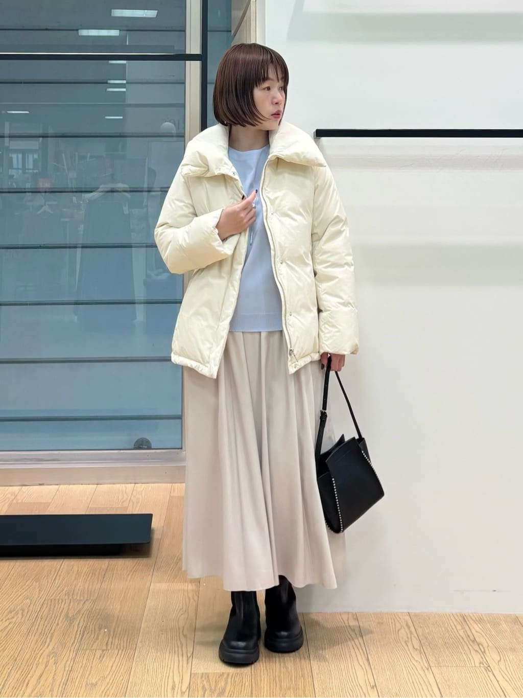 asamiさんの「INDIVI｜【洗える／華やか】袖プリーツニット」を使ったコーディネート