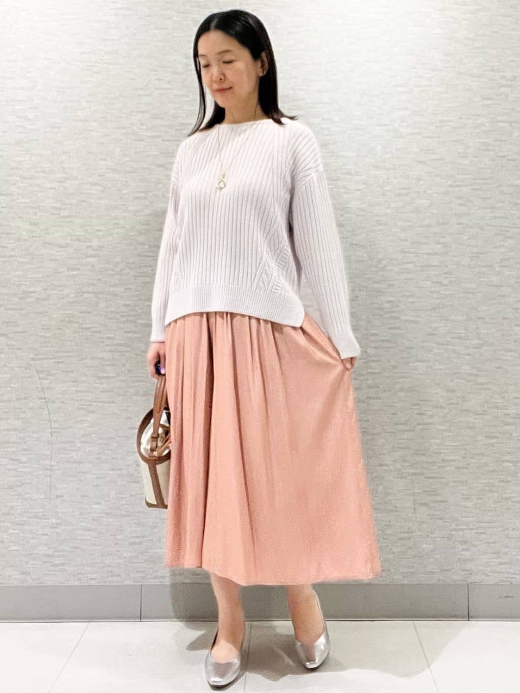 marikoさんの「Reflect｜【ゆったり着られる◎】ワイドリブニットプルオーバー」を使ったコーディネート