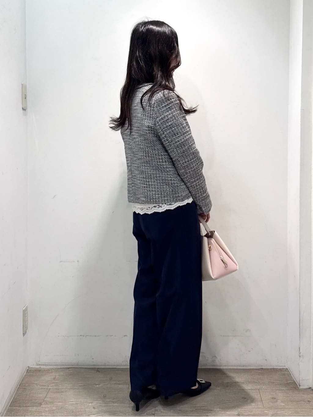 yuicciさんの「OPAQUE.CLIP｜《通勤対応》レースブラウス【洗濯機OK】」を使ったコーディネート