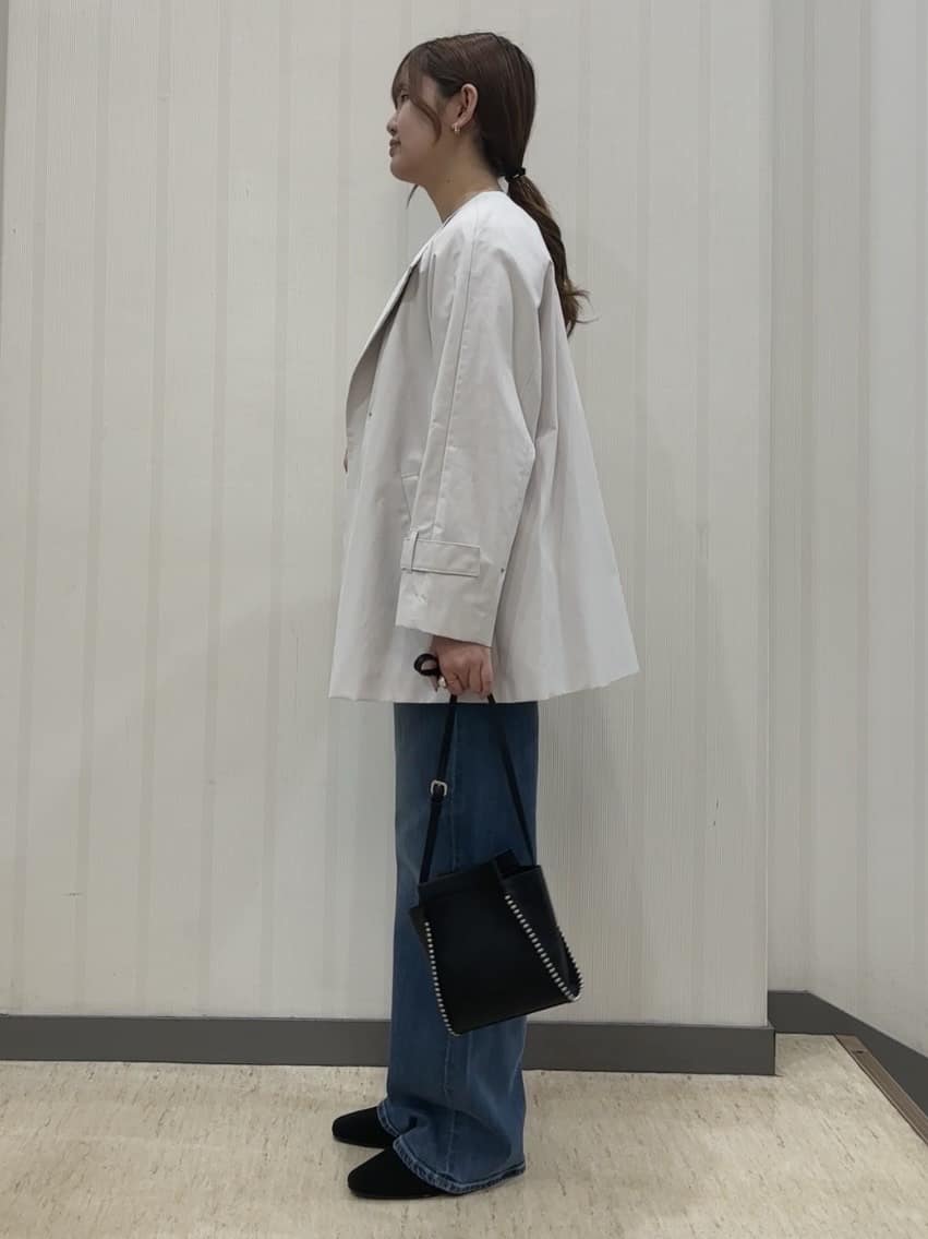 ちひさんの「INDIVI｜【洗える／アンサンブル可能】シンプルデザインニット」を使ったコーディネート