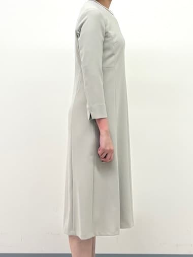 まいこさんの「INDIVI｜【上品光沢／SETUP可能】スタイルUPワンピース」を使ったコーディネート