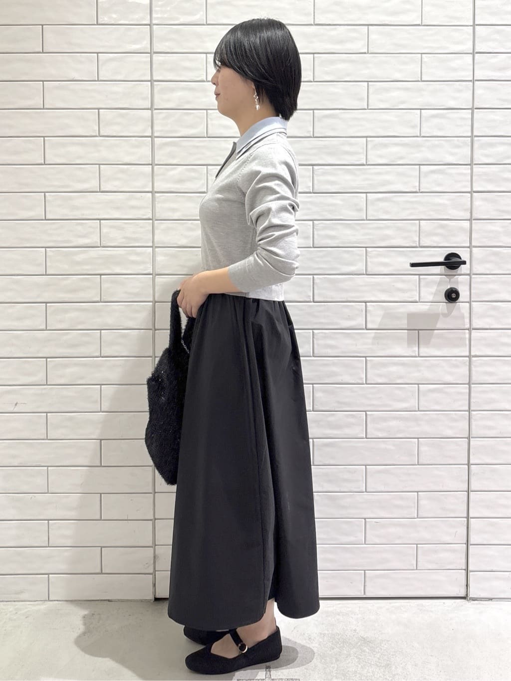 ayumiさんの「OPAQUE.CLIP｜ダブルポロ衿ニットドッキングワンピース【洗濯機OK】」を使ったコーディネート