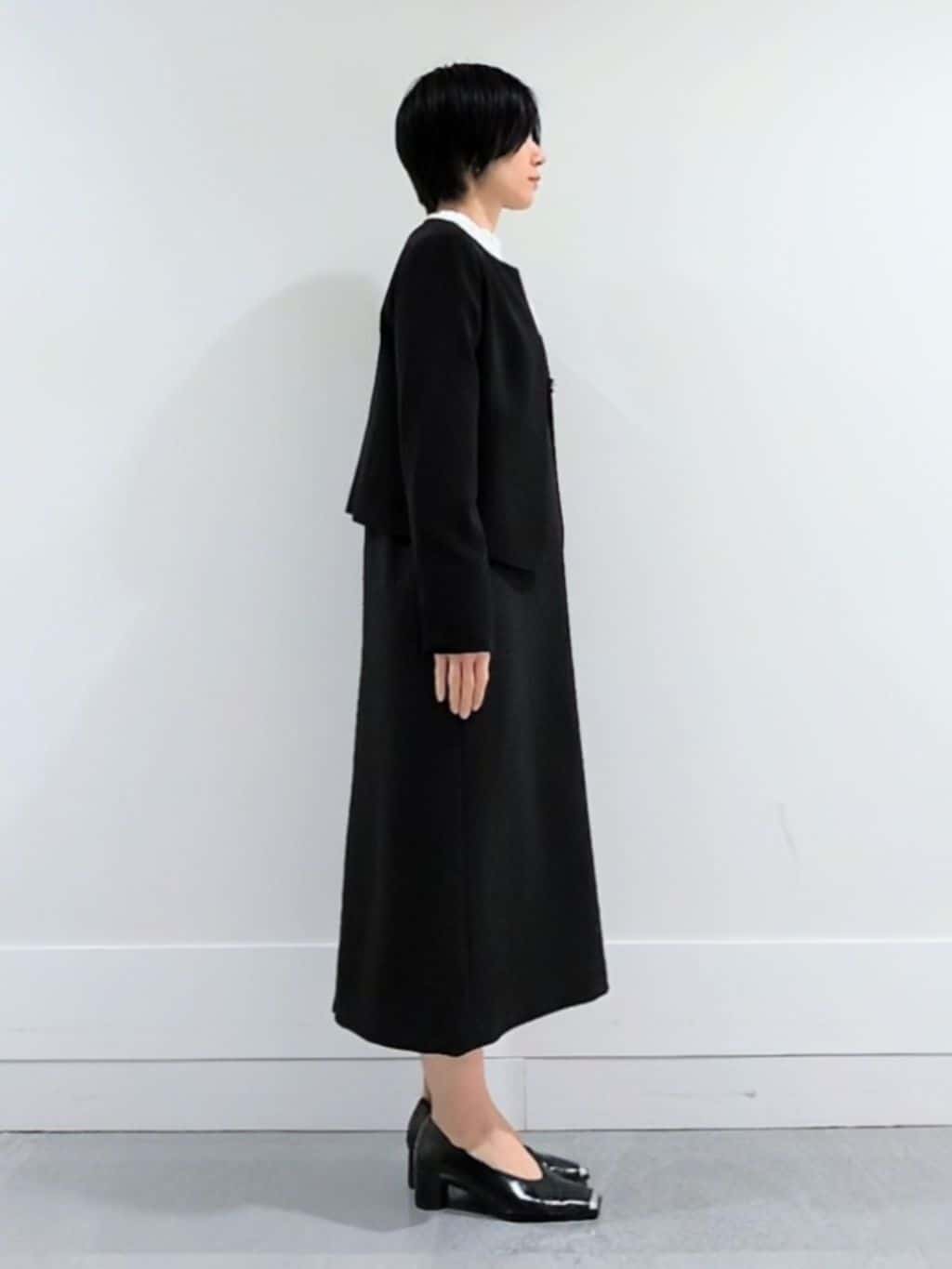 ミズタさんの「UNTITLED｜◆【セレモニー/定番人気】ハイネックフリル ブラウス」を使ったコーディネート