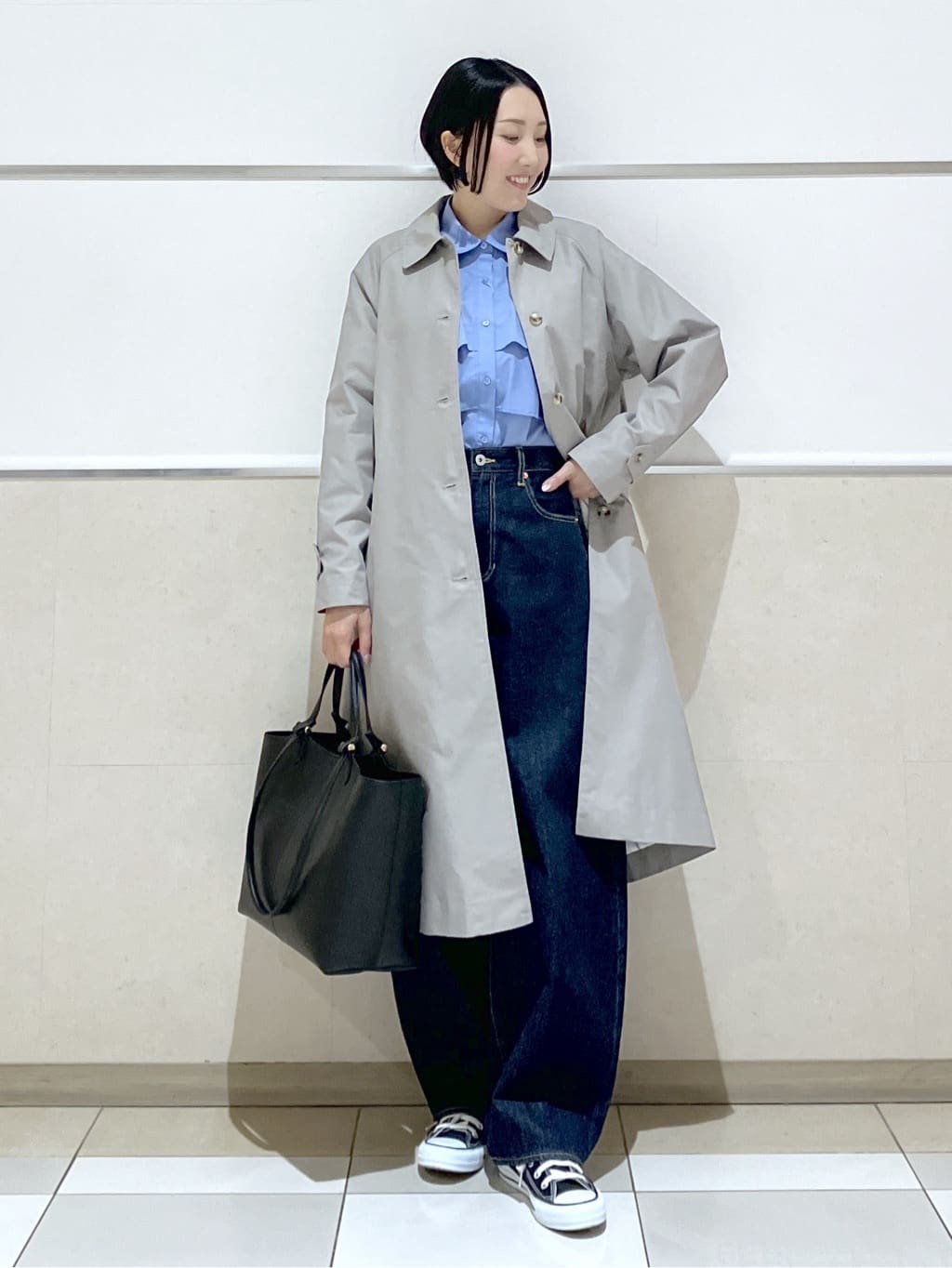 eriko さんの「Dessin｜【洗える】フリルシャツブラウス」を使ったコーディネート